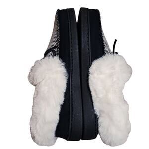 Fanture slippers loafers sz 6 chevron faux fur